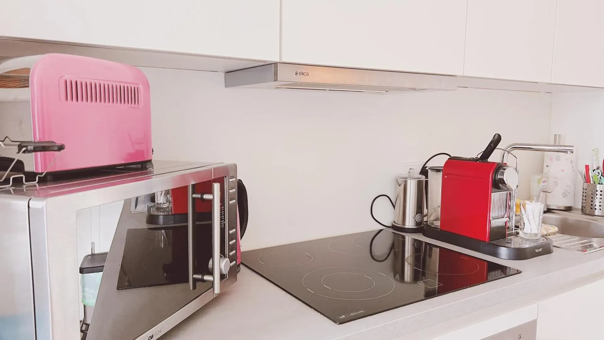 Aviator Apartment Am Airport Berlin Flughafen Ber Schonefeld Fahrstuhl Kuche 0*, Schoenefeld Germany